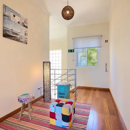 Villa 1 *